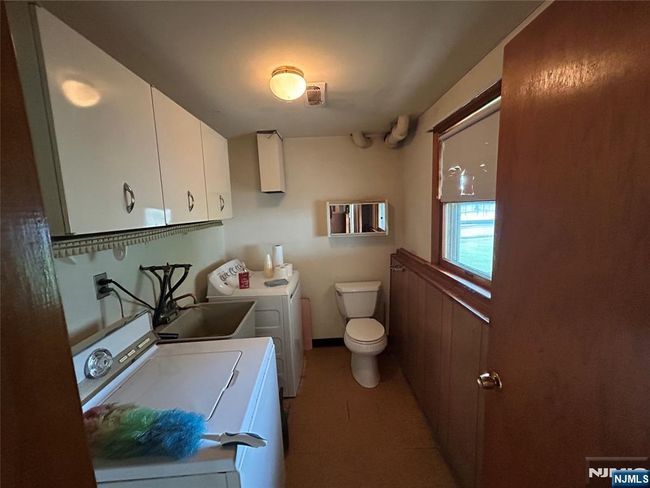 57 Standish Dr, House other with 3 bedrooms, 2 bathrooms and null parking in Clifton NJ | Image 17
