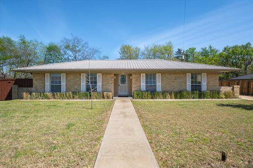 148 Granada Sq, Canton, TX, 75103-2715 | Card Image