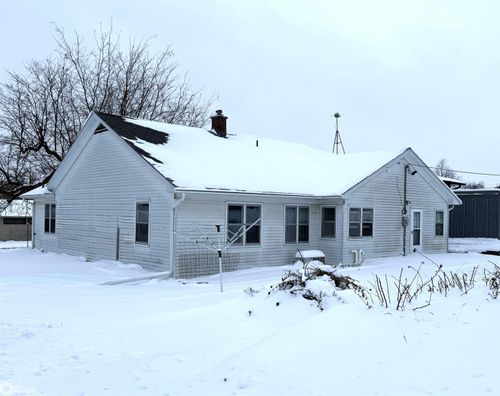 1511 Fremont St, Marshalltown, IA, 50158-5480 | Card Image