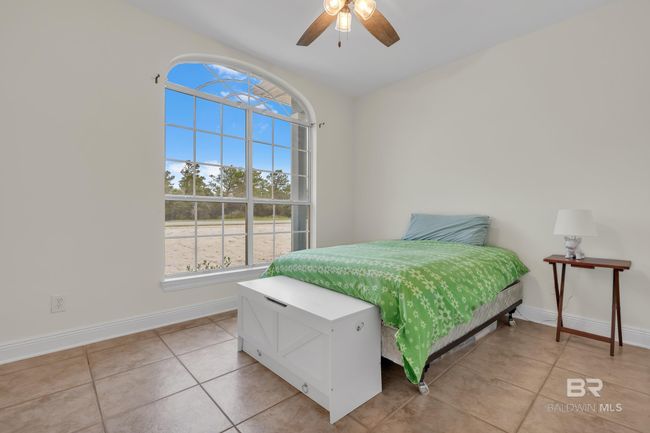 Guest bedroom 1 | Image 34