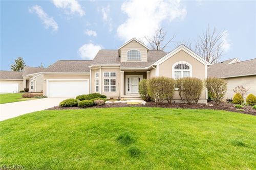 2703 Walton Blvd, Twinsburg, OH, 44087-2983 | Card Image