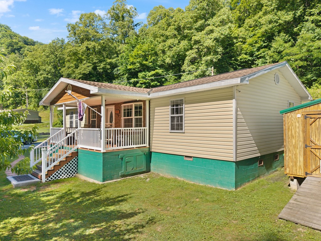 Residential in Hardy 3