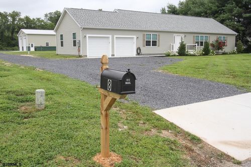 8 Conover Ln, Cape May Court House, NJ, 08210-1466 | Card Image