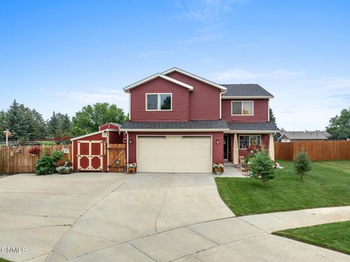 2634 Bradford Ct, Williston, ND, 58801-2932 | Card Image