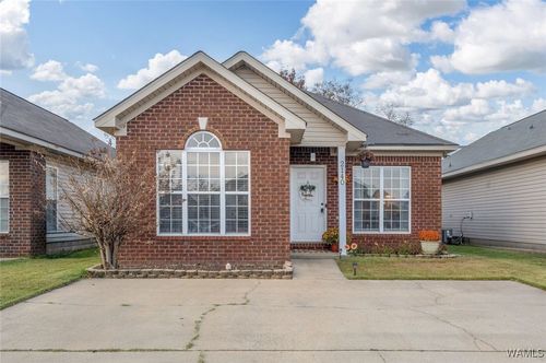 2140 Starlight Dr, Tuscaloosa, AL, 35405-8424 | Card Image
