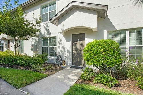 apt-902-9077 Gervais Cir, NAPLES, FL, 34120-4831 | Card Image