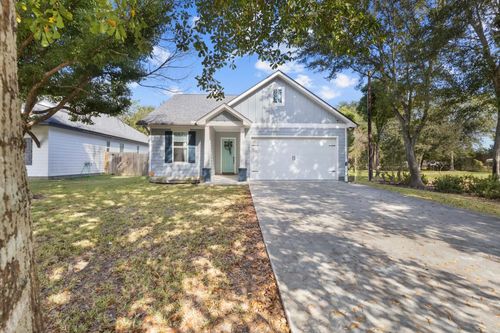 1028 Leblanc St, Orange, TX, 77630-8986 | Card Image