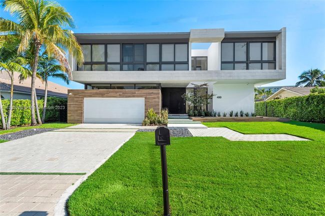 418 Sunset Dr, House other with 6 bedrooms, 6 bathrooms and null parking in Hallandale Beach FL | Image 1
