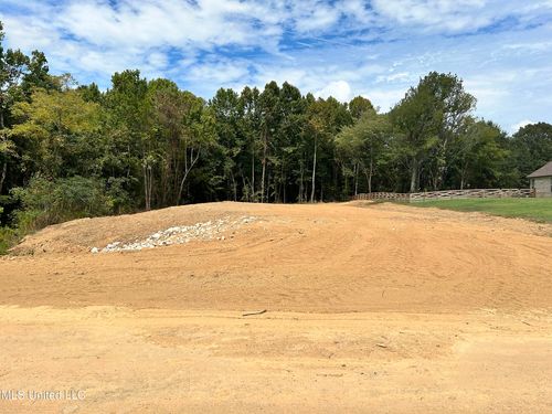 86 Powell Ridge Rd, Byhalia, MS, 38611-9430 | Card Image