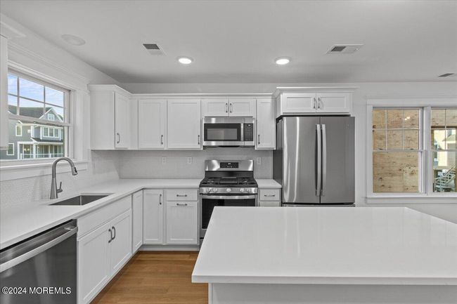 3 Cummings St, Condo with 3 bedrooms, 3 bathrooms and null parking in Mantoloking NJ | Image 9
