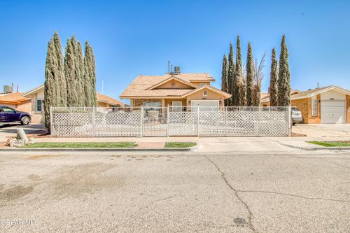 3448 Chickasaw Drive, El Paso, TX, 79936 | Card Image