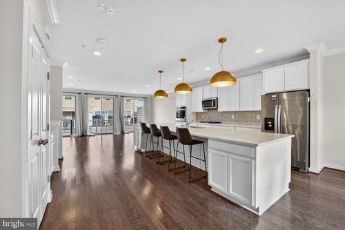 5303 Greenwich Cir, UPPER MARLBORO, MD, 20772-4862 | Card Image