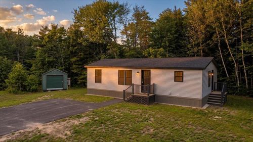 27 Meadow Lane, Sabattus, ME, 04280 | Card Image