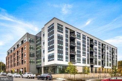 apt-413-1761 Old Meadow Rd, MCLEAN, VA, 22102-4348 | Card Image