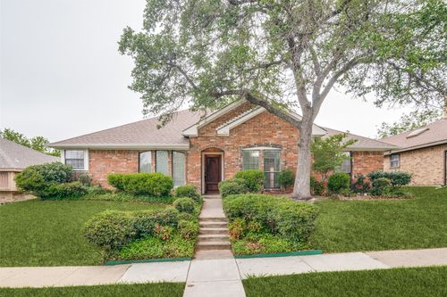 4913 Portola Dr, Garland, TX, 75043-7541 | Card Image