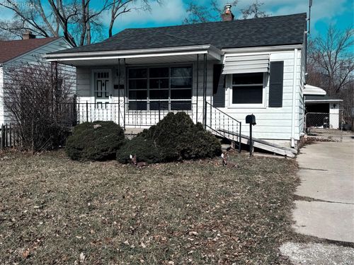 19009 Woodland St, Harper Woods, MI, 48225-2063 | Card Image