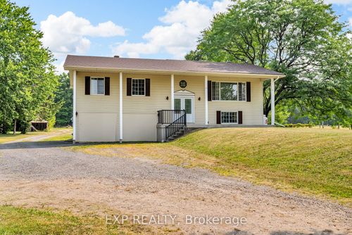 4437 County Rd 12, Lunenburg, ON, K0C1R0 | Card Image