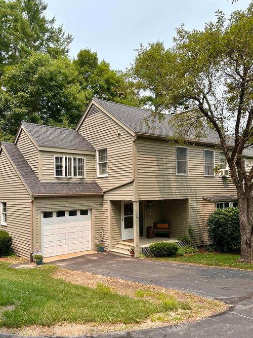 25 Base Hill Rd, Keene, NH, 03431-5915 | Card Image