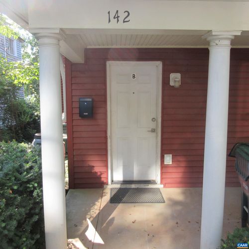 b-142 Carlton Rd, CHARLOTTESVILLE, VA, 22902-5443 | Card Image