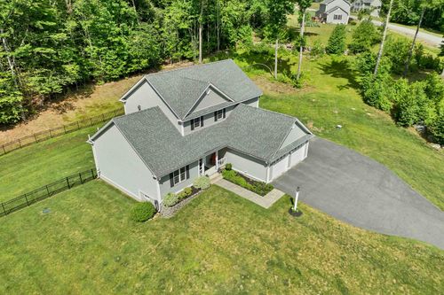 20 Overlook Dr, Dunbarton, NH, 03046-4712 | Card Image