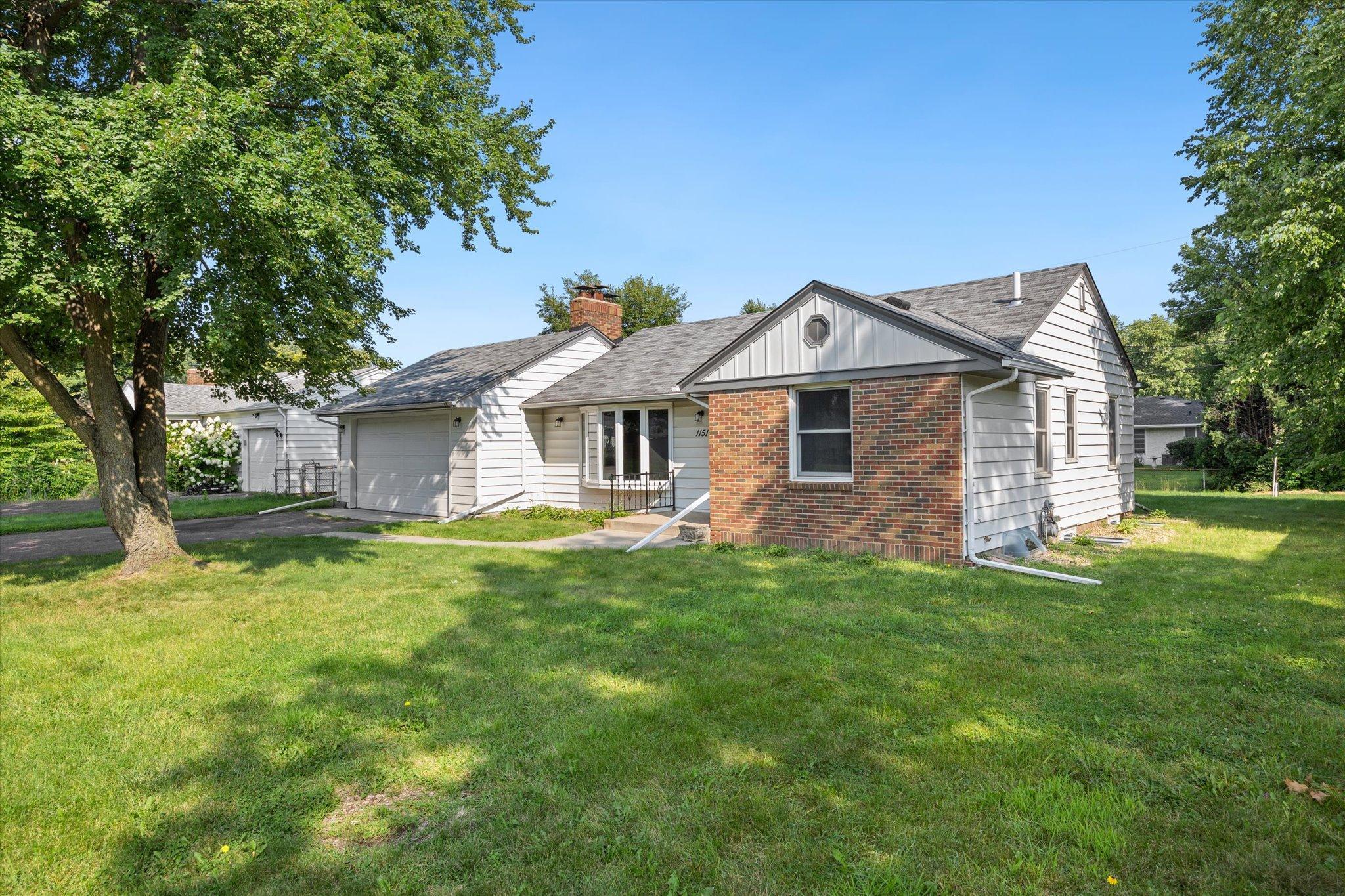 Skillman Ave, Saint Paul, MN 55113