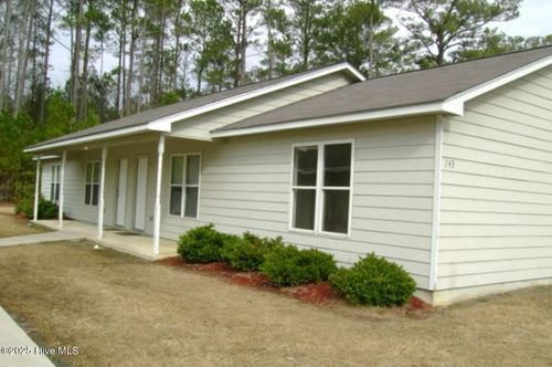 a-245 Lakewood Dr, Jacksonville, NC, 28546-4635 | Card Image
