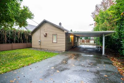 27284 30 Ave, House other with 3 bedrooms, 1 bathrooms and 4 parking in Aldergrove BC | Image 2