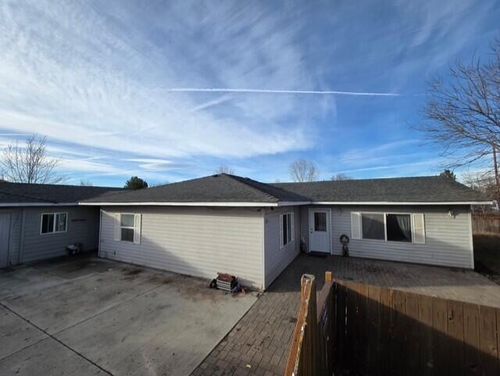 2310 W Antler Ave, Redmond, OR, 97756-9330 | Card Image