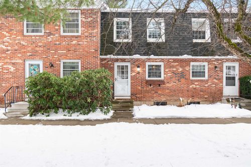 unit-a8-7 Sugartree Ln, Essex Junction, VT, 05452-4391 | Card Image