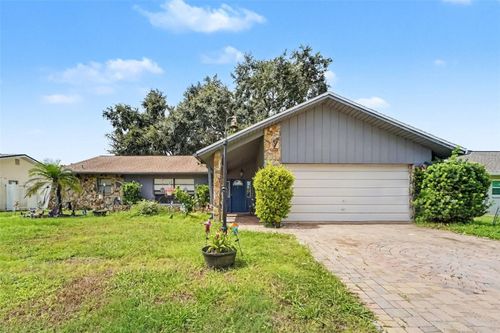 7606 Willow Brook Ct, HUDSON, FL, 34667-1452 | Card Image