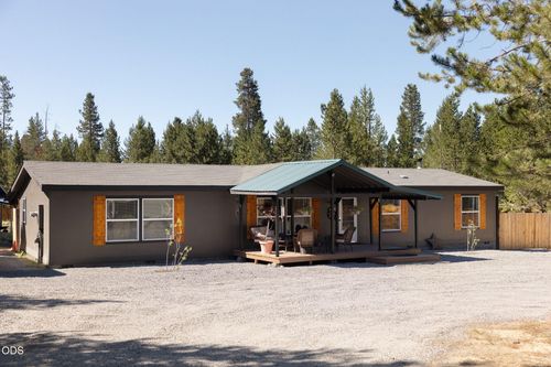 12234 Alderwood Dr, La Pine, OR, 97739-9220 | Card Image