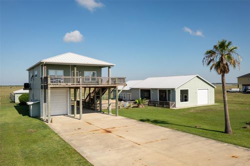742 Bay Dr, Palacios, TX, 77465-2106 | Card Image