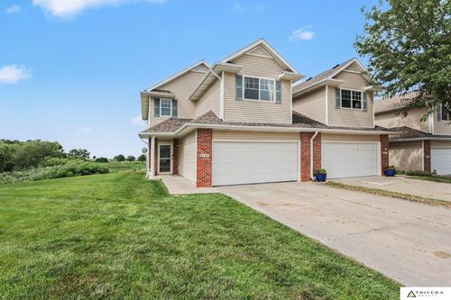 5707 Nw 14th St, Lincoln, NE, 68521-4242 | Card Image