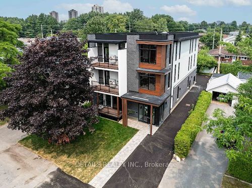 b01-659 Donat St, Ottawa, ON, K1K3L8 | Card Image