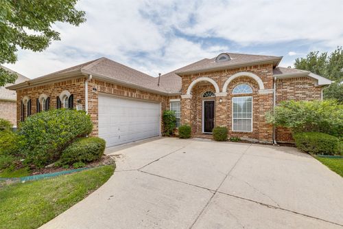 351 Southern Hills Dr, Fairview, TX, 75069-1257 | Card Image