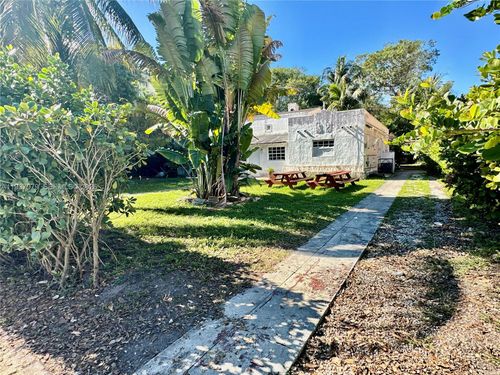 12418 Ne 4th Ave, North Miami, FL, 33161-5414 | Card Image