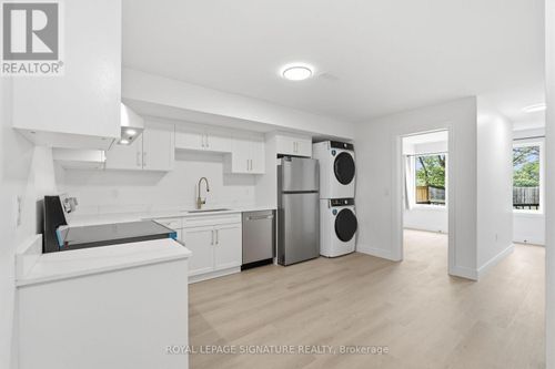1a-53 Bishop Ave, North York, ON, M2M1Z4 | Card Image