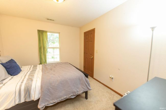 5530 W Cobblestone St, House other with 3 bedrooms, 2 bathrooms and null parking in Bloomington IN | Image 19