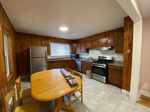 unit2-41 Hancock Ave, Medford, MA, 02155 | Card Image