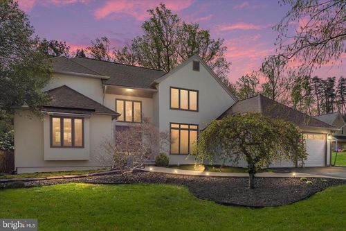 9107 Meadowcreek Ln, LORTON, VA, 22079-3238 | Card Image