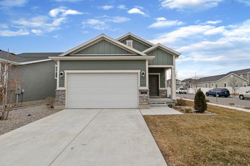 7761 W Mount Elinor Rd, Magna, UT, 84044-1894 | Card Image