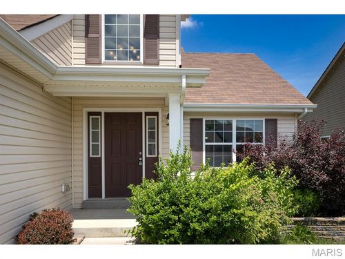 255 Winding Bluffs Ct, Fenton, MO, 63026-5585 | Card Image