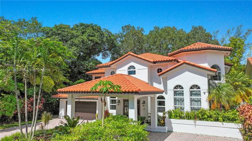 6792 Sw 69th Ave, Miami, FL, 33143-3120 | Card Image