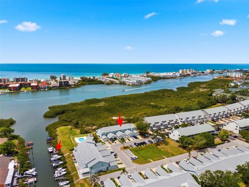 27-9438 Tara Cay Ct, SEMINOLE, FL, 33776-1154 | Card Image