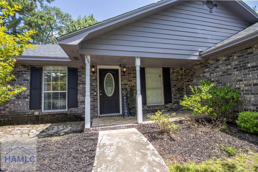 Meloney Dr, Hinesville, GA 31313