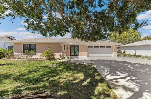 6024 Perthshire Ln, FORT MYERS, FL, 33908-4497 | Card Image