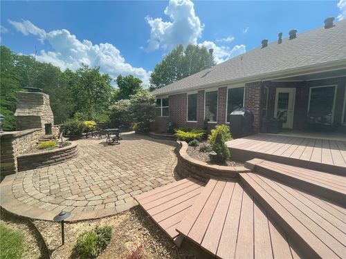 4857 E Woodsedge Rd, Fayetteville, AR, 72701-2977 | Card Image