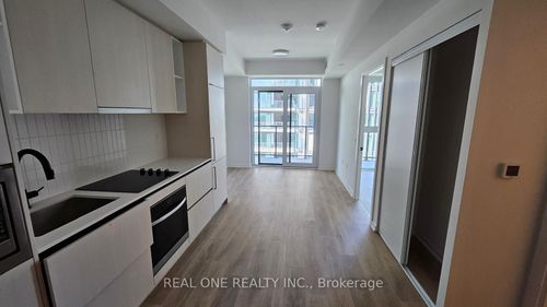 2005-10 Graphophone Grove, Toronto, ON, M6H0E5 | Card Image