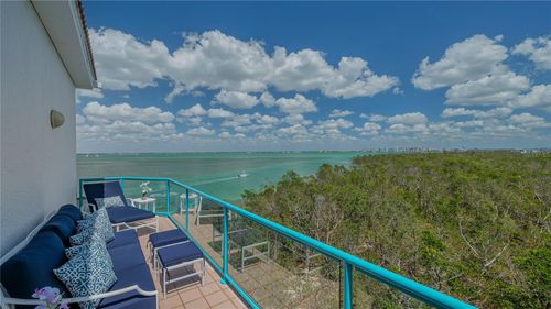 apt-136-340 Gulf Of Mexico Dr, LONGBOAT KEY, FL, 34228-4025 | Card Image