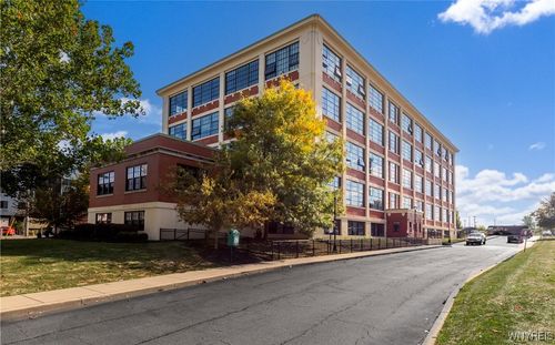 unit-101-2917 Main St, Buffalo, NY, 14214-1772 | Card Image